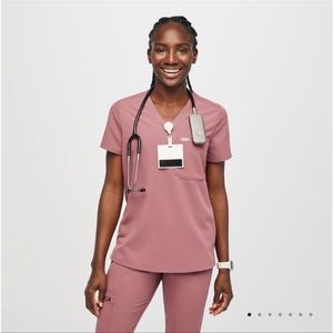 Figs Catarina scrub top in limited edition color: Mauve